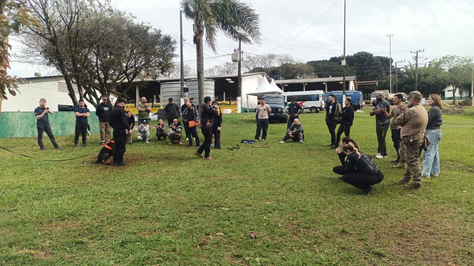 Chapecó sedia pós-graduação em Cinotecnia Policial com profissionais de todo o país