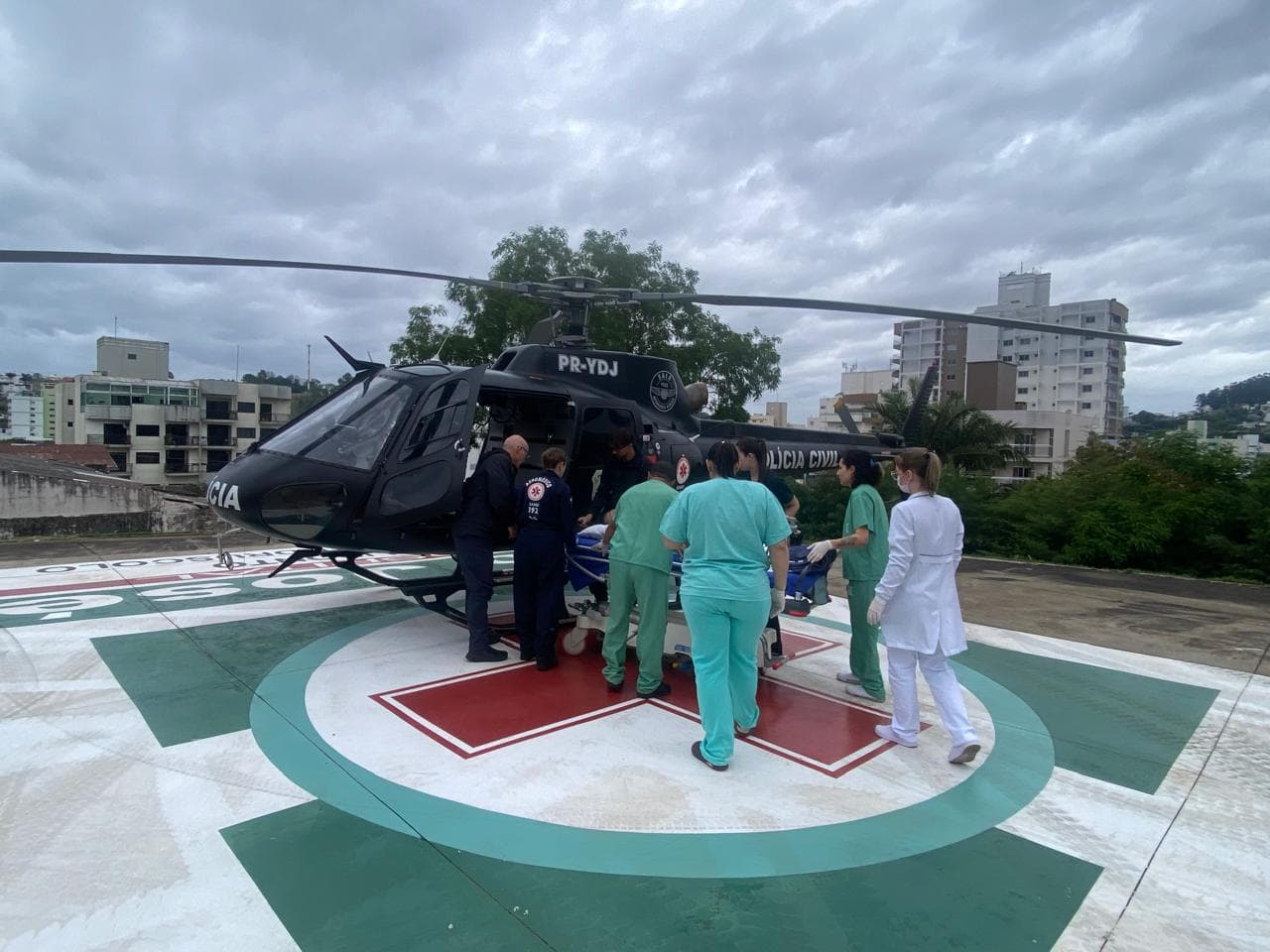 Paciente com suspeita de AVC é transferido de Maravilha para hospital em Chapecó