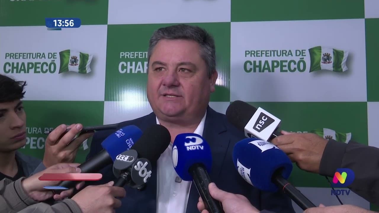 Chapecó sanciona lei contra feminicídio e lança plano de segurança pública
