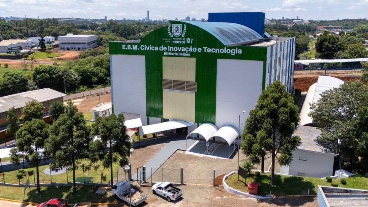 Chapecó amplia escolas cívicas e número de estudantes atendidos pode saltar de 2,4 mil para 4,4 mil em 2027