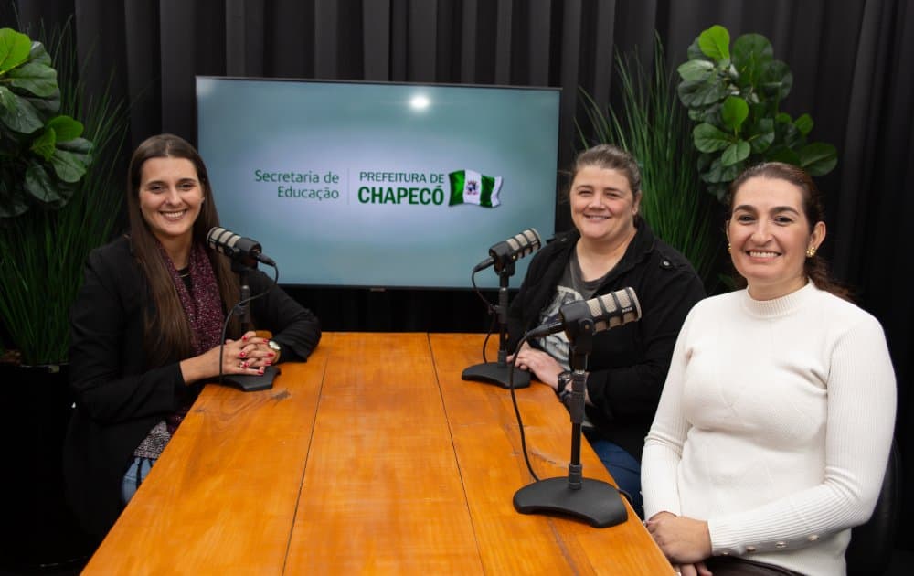 Educa Chapecó Play promove podcast sobre Olimpíada de Astronomia e Astronáutica - Prefeitura de Chapecó