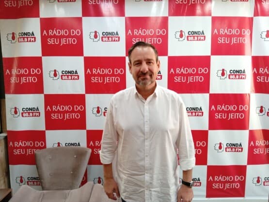 AO VIVO: Sala de Debates recebe o Leandro Sorgatto – Presidente do PL em Chapecó