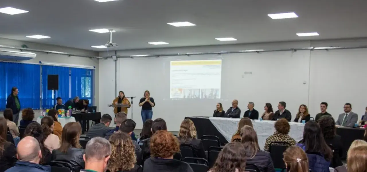 Prefeitura debate desafios da primeira infância em Chapecó - Visor Notícias