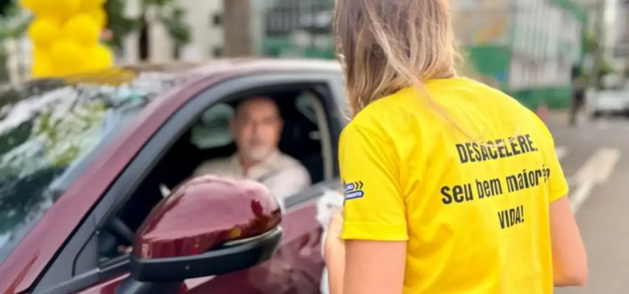 Maio Amarelo Chapecó promove ação no Parque Edir de Marco - Visor Notícias