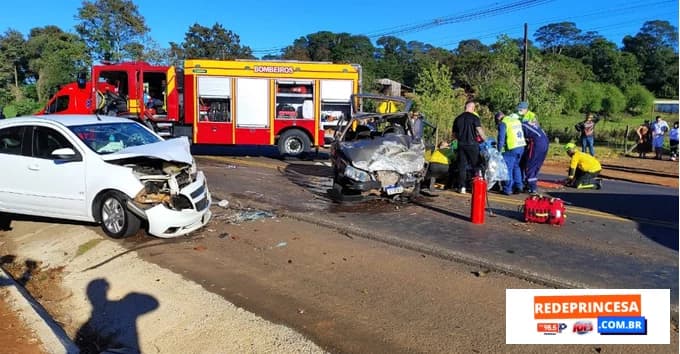 Acidente entre três veículos deixa feridos e interdita rodovia em Chapecó - Rede Princesa Xanxerê